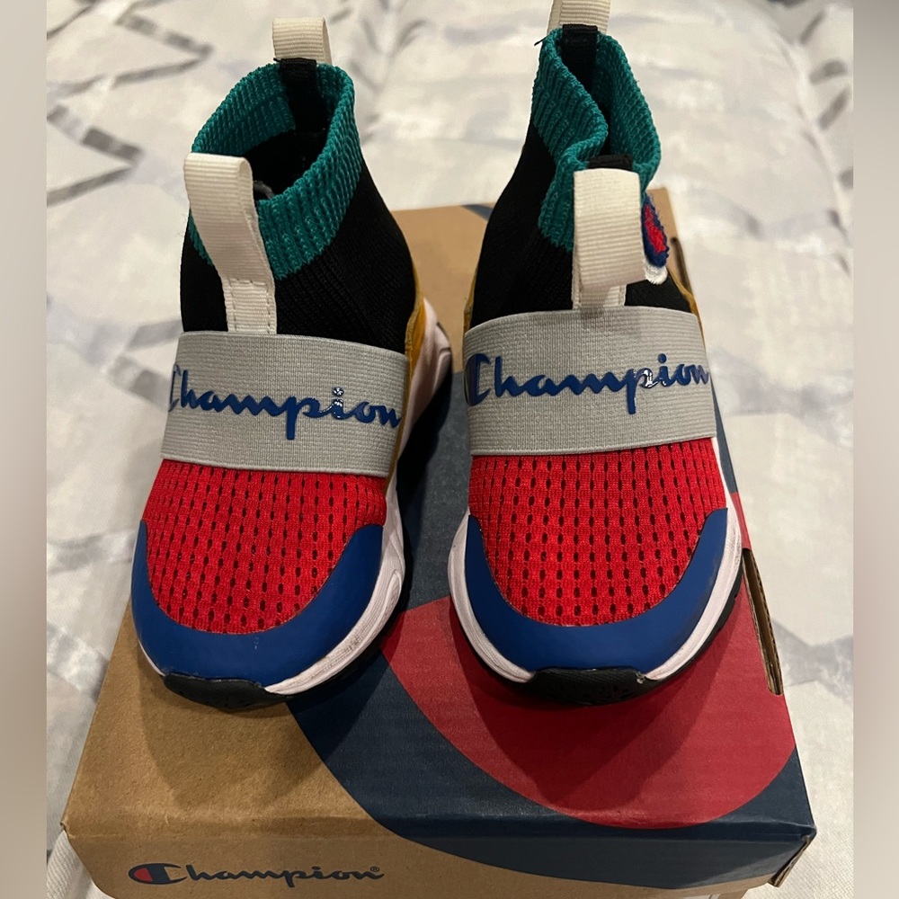 Champion high top Like New Super Trendy